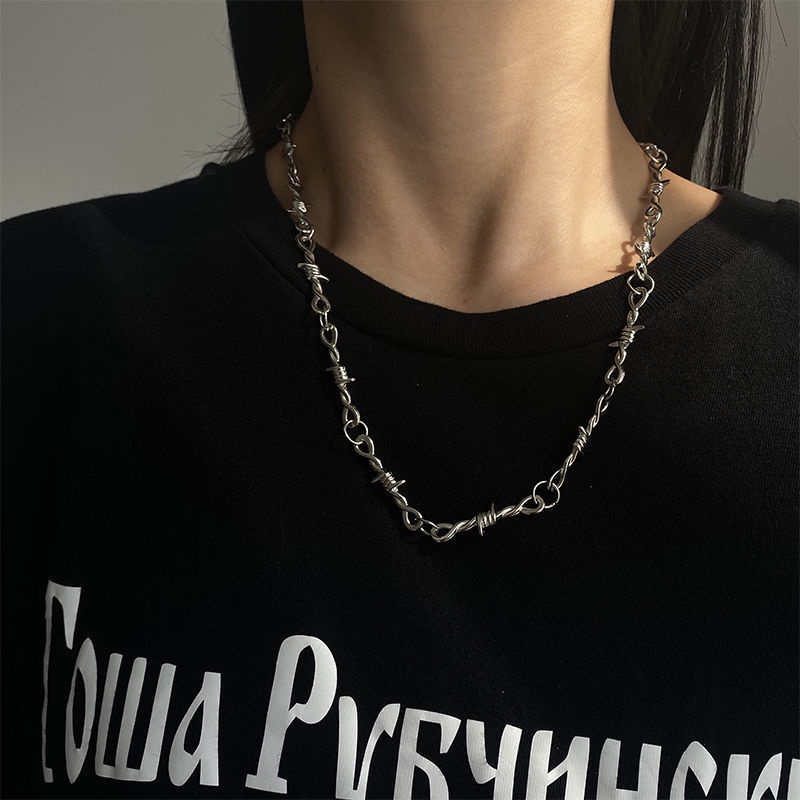 Kalung Duri Gaya Punk Eropa Amerika Trendi Hip Hop ins Gaya Keren Pria Wanita Rantai Klavikula Sweatshirt T-Shirt Chain