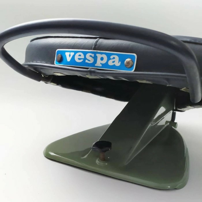 Vespa Part puntiran kitiran kuncian jok pisah vespa smallframe pts spesial darlin