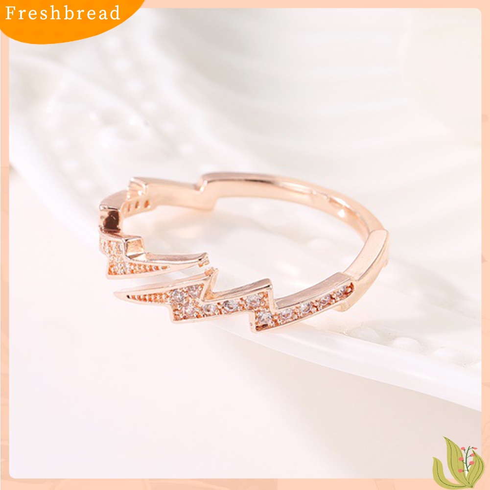 &lt; Freshbread &gt; Wanita Kreatif Bentuk Petir Cubic Zirconia Hias Cincin Terbuka Jari Perhiasan