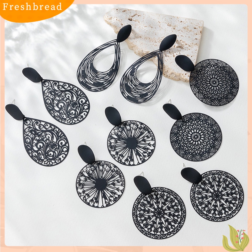 &lt; Freshbread &gt; 1pasang Menjuntai Anting Berongga Keluar Matt Hitam Retro Kerawang Stud Earrings Perhiasan Hadiah