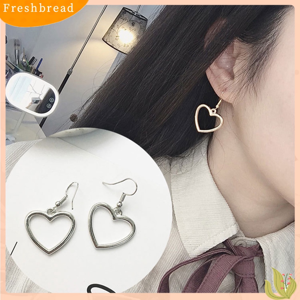 &lt; Freshbread &gt; 1pasang Fashion Wanita Berongga Cinta Berbentuk Hati Menjuntai Kait Anting Perhiasan Hadiah Untuk Pesta Pernikahan