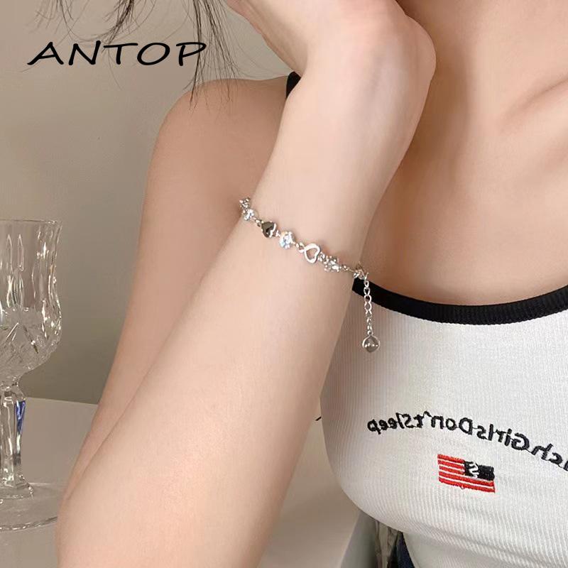 【antop】Loving Berlian Gelang Wanita Gaya Keren Cahaya Mewah High-end Rasa Pacar Handwear