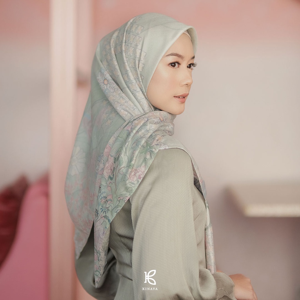 Hijab Kinaya Averil Scarf Nouve Series