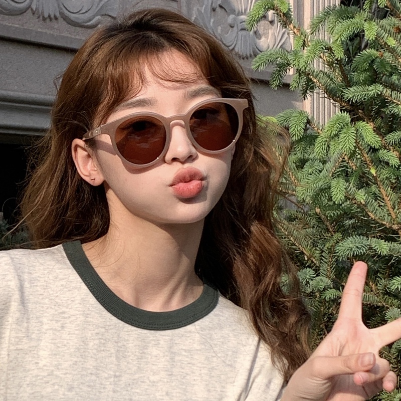 Papaozhu Cool White Round Frame Sunglasses Untuk Wanita Pria Tredny UV400 Protection Driving Shades OOTD Outdoor Sun Glasses Daily Eyewear