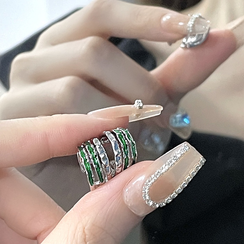 Tidak Teratur Multi-layer Hijau Anting Aksesoris Klip Tulang Telinga Fashion Retro Sederhana