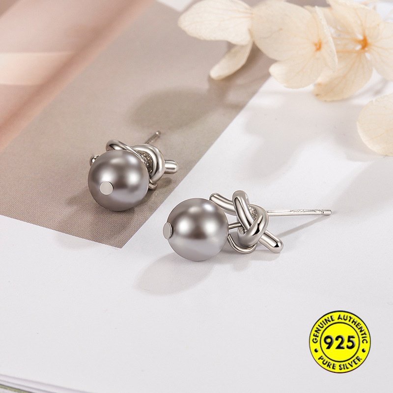 Anting Mutiara Shell Abu Hias Emas 18K Rasa Sederhana Dan Canggih U1805