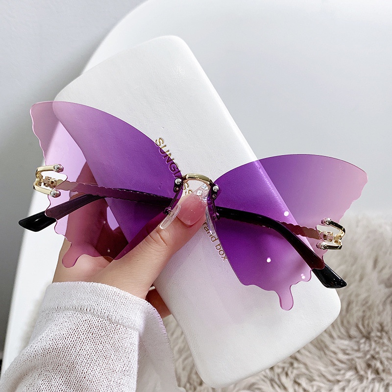 (YUZHU) Kacamata Hitam Gradien Kupu-Kupu Mode Baru Untuk Wanita Mode Barat Oversized Frame Sunglasses