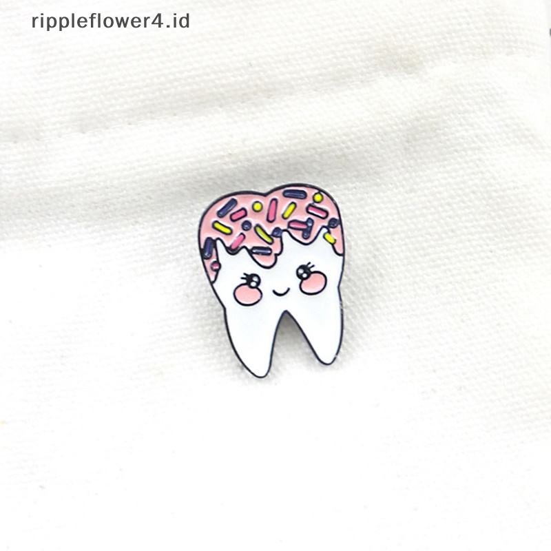 {rippleflower4.id} Lucu Kartun Gigi Malu Enamel Bros Pin Manis Indah Tetesan Minyak Bros Kerah Lencana Keperawatan Perhiasan Hadiah Aksesoris~