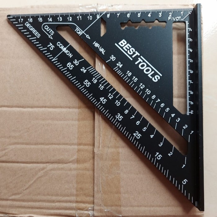

Speed Square 7" Black Pengaris Siku Segitiga - Hitam