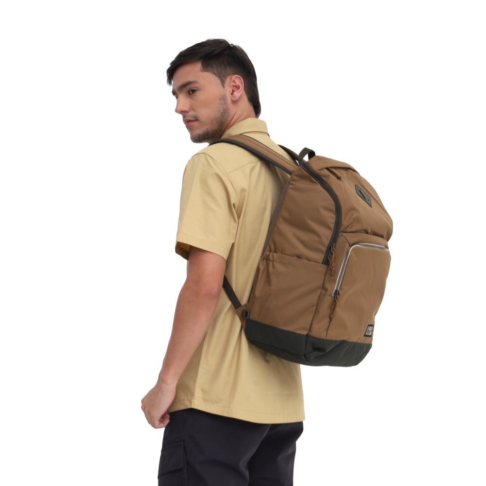 EIGER CLASSHALL PACK 24L LAPTOP BACKPACK