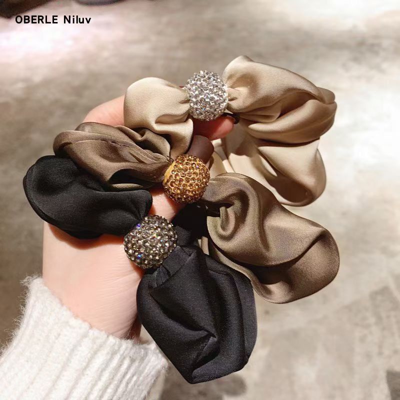 Aksesoris rambut wanita korean berlian cincin bola disko barang import dengan harga grosir bahan berkualitas import harga grosir bisa cod