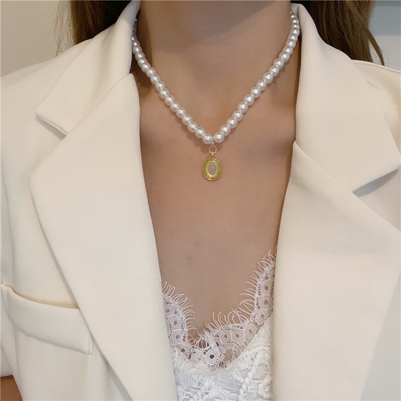 Jepang Korea Manis Super Temperamen Kalung Mutiara Perempuan Oval Tetesan Air Klavikula Rantai Niche ins Gaya Keren Kalung Perempuan Trendi