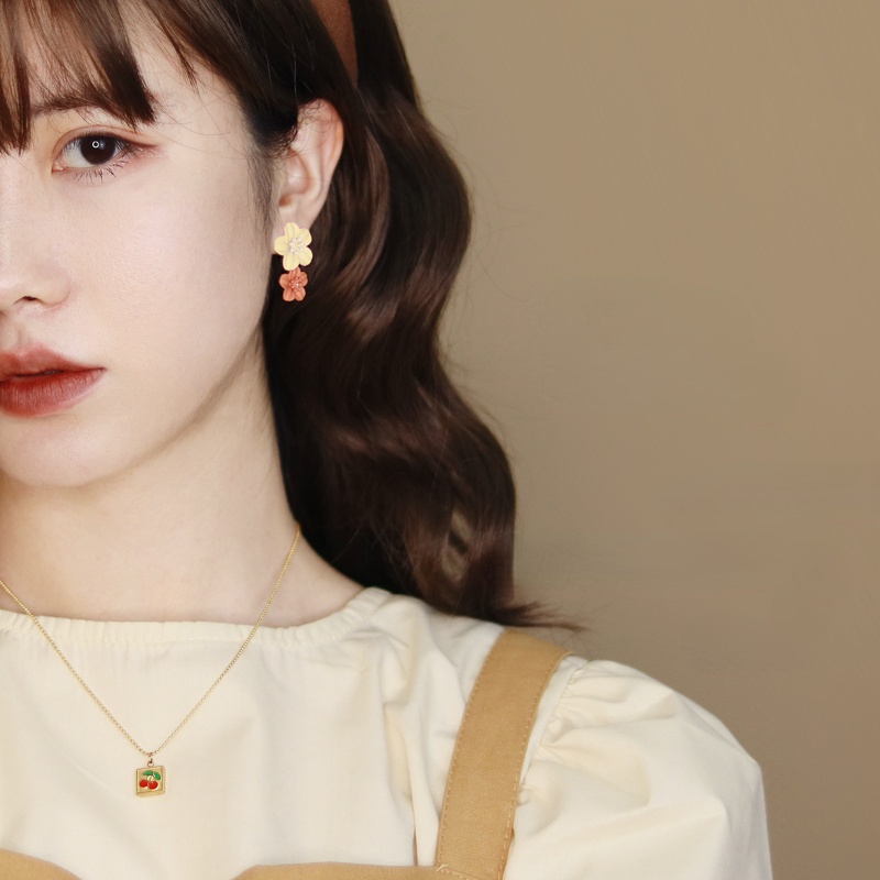 Anting Giwang Telinga Model Bunga Khaki Series Untuk Wanita Elegan Manis Perempuan