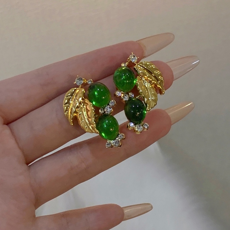 T Classy Elegan Eropa Amerika Gaya Medieval Daun Hijau Glasir Indah Fashion Retro Anting