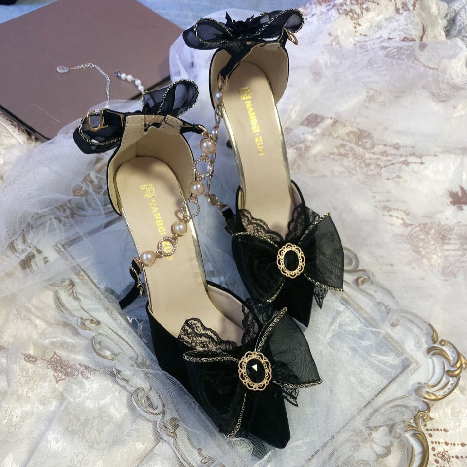 Women's Lolita shoes Elegant dark Lolita shoes Pointed toe thin heel handmade high heels