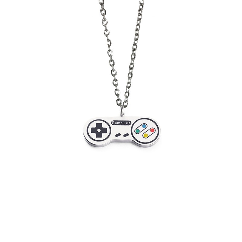 Influencer Street Wear Unik Retro Gamepad Pendant Game Console Kalung Pria Wanita Pasangan Jalan Hip-Hop Kalung