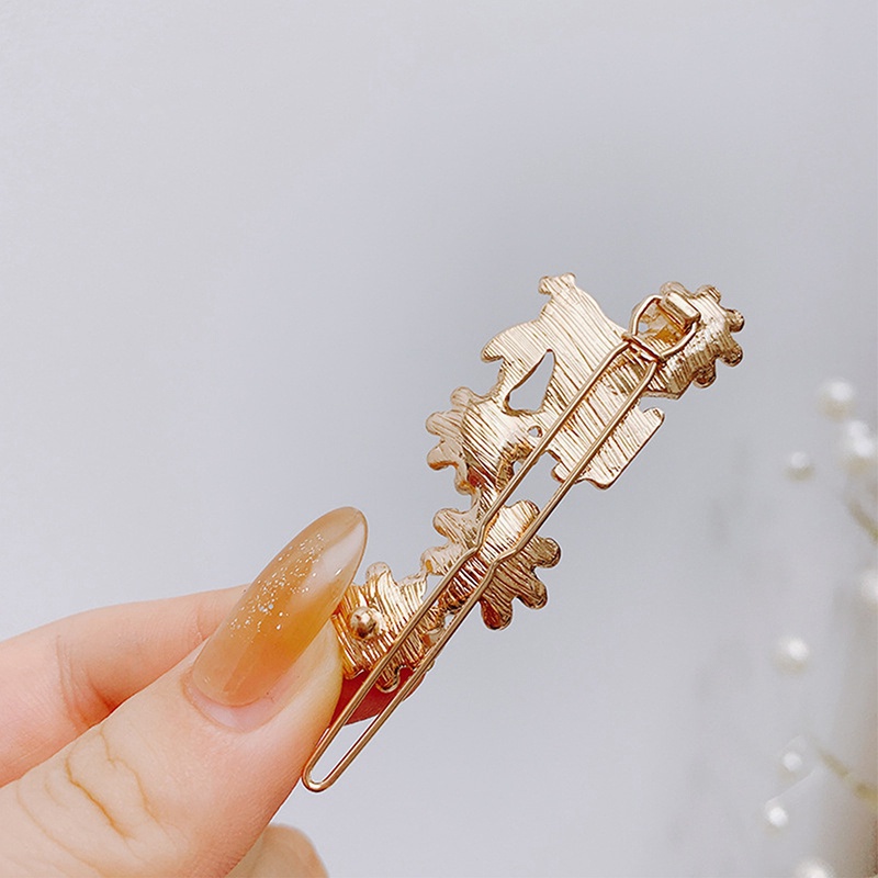 Jepit Rambut Daisy Lucu Segar Fun White Rabbit Flower Enamel Hairpin Fairy Girl Aksesoris Rambut Untuk Wanita