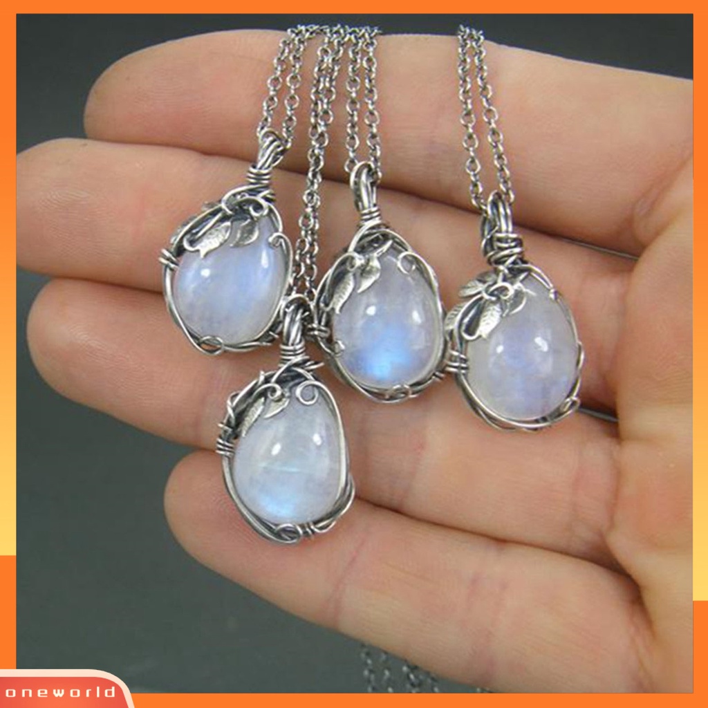 [ONE] Kalung Klavikula Rantai Ekstensi Motif Daun Pengerjaan Halus Faux Moonstone Pendant Charm Necklace Untuk Wanita