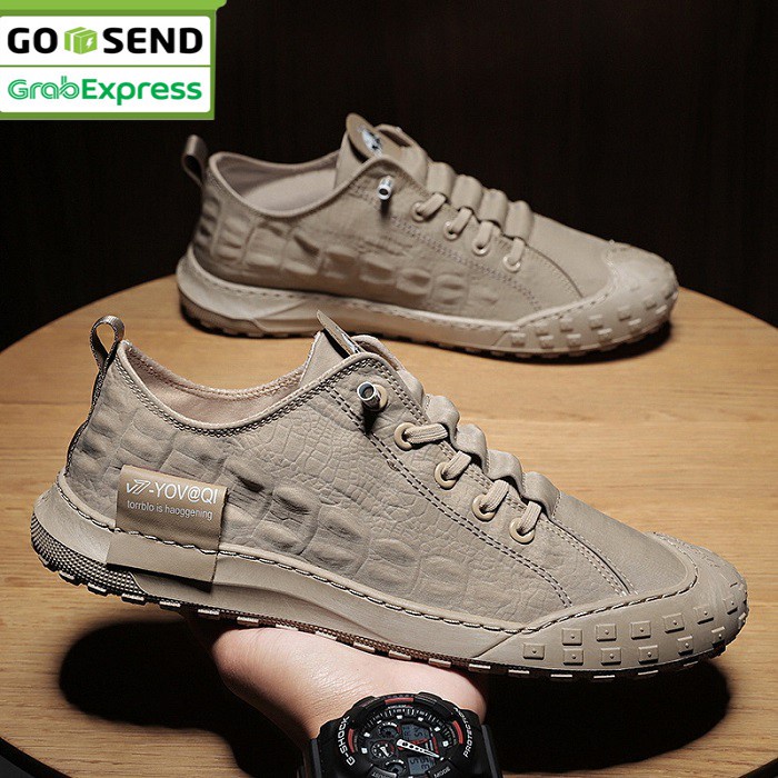 COD BAYAR DITEMPAT!!! 124777 Men's Crocodile Style Sneakers (WITH BOX)