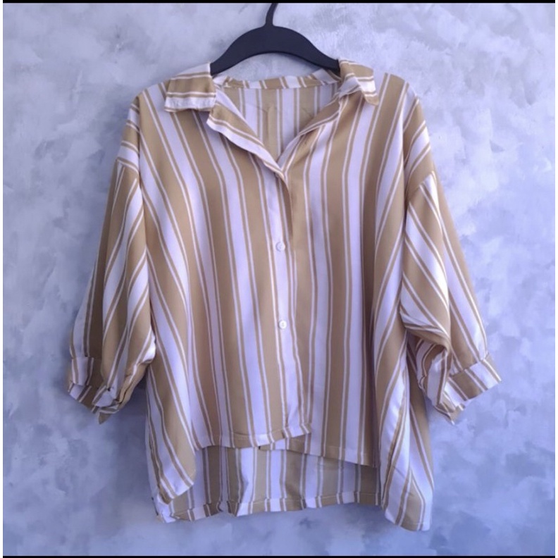 (NEEDS) Lolly Oversize Jumbo Shirt XL/Kemeja Garis