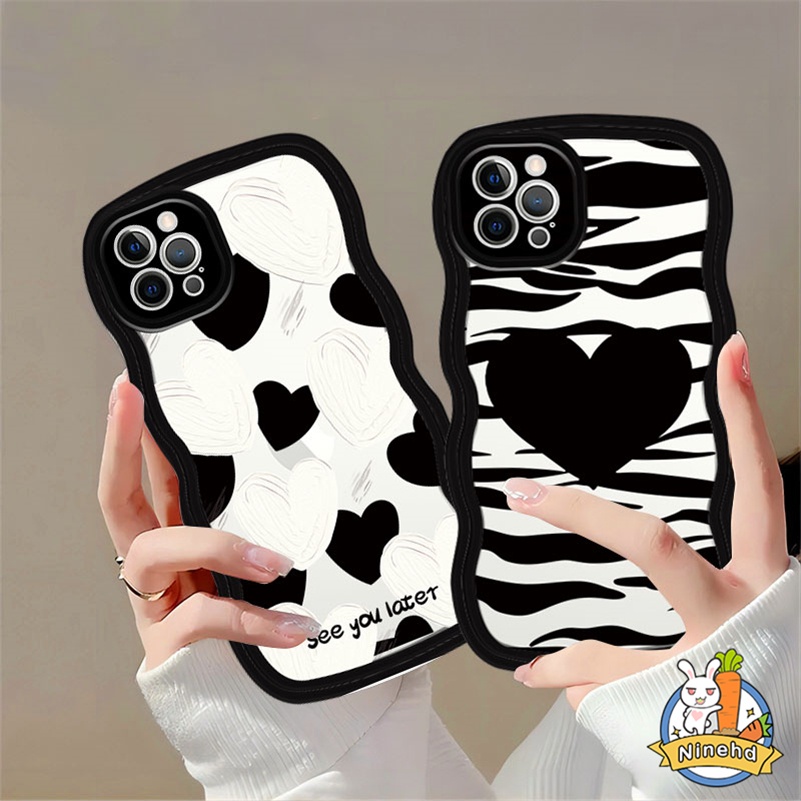 IPHONE Fashion Hitam Putih Motif Zebra Tepi Bergelombang Soft Case Kompatibel Untuk Iphone14 13 12 11 Pro Max X Xr Xs Max8 7 6 6s Plus SE 2020 Merek Trendi Casing Ponsel Shockproof Soft TPU Cover