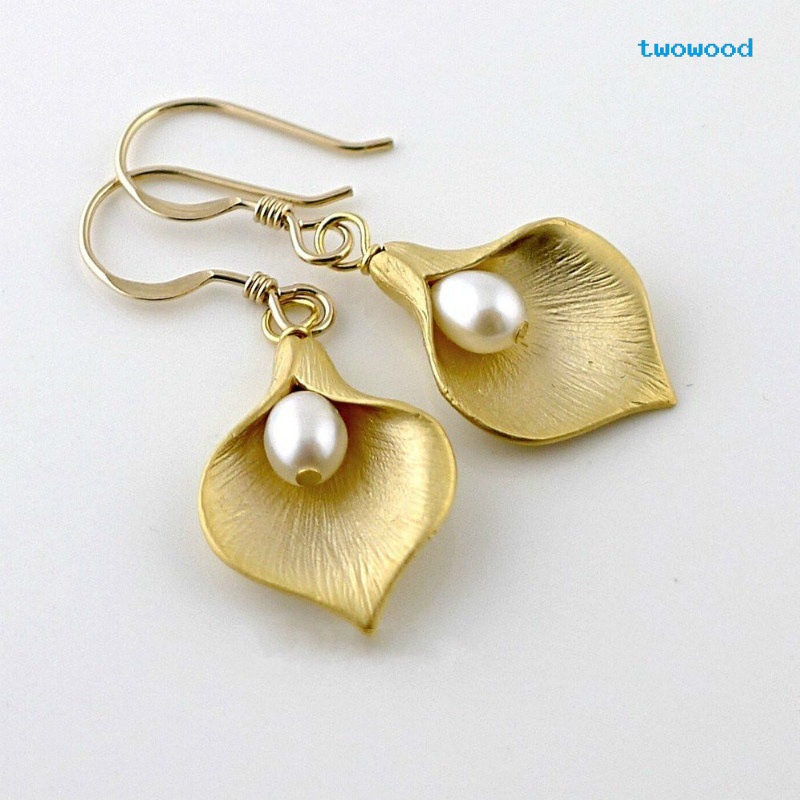 Twowood fashion Bunga Anting Mutiara Eropa Dan Amerika Serikat fashion calla lily earrings