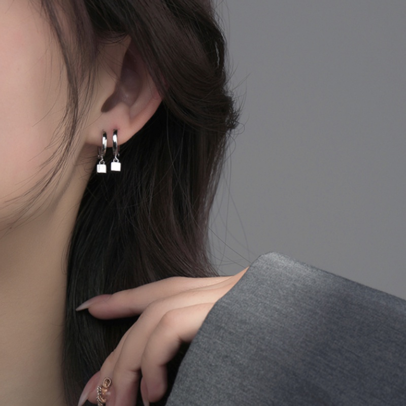 Kami Bunga Punk S925 Perak Kubus Kecil Pesona Hoop Anting Untuk Pria Wanita Gaya Lingkaran Bulat Anting-Anting Sederhana Fashion Telinga Perhiasan Aksesoris