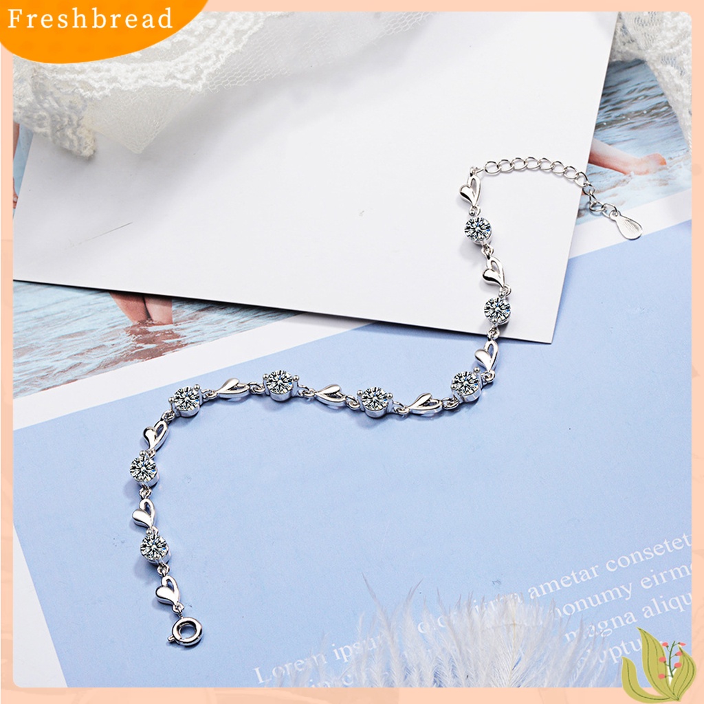 &lt; Freshbread &gt; Gelang Wanita Bentuk Hati Berlian Imitasi Mengkilap Good-looking Lady Bangle Untuk Hadiah