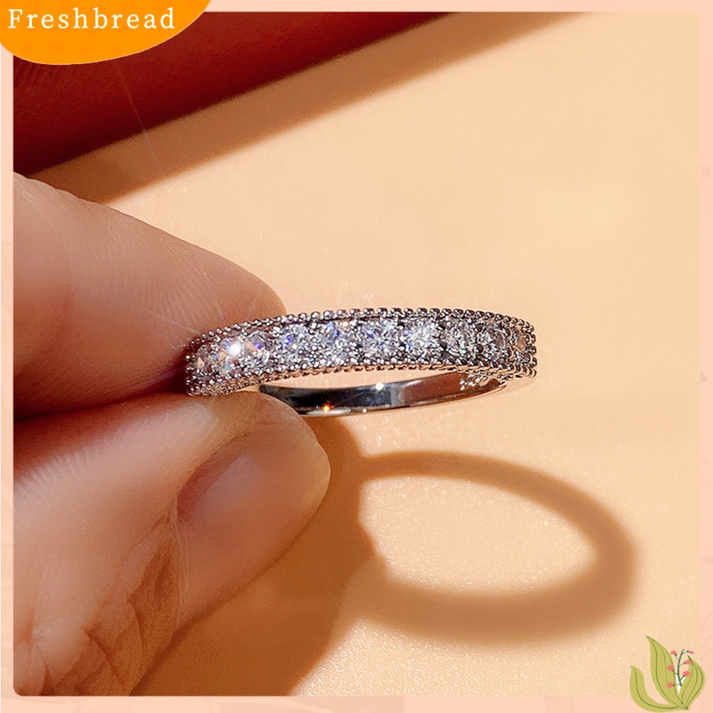 &lt; Freshbread &gt; Unisex Cincin Bulat Cubic Zirconia Perhiasan Bersinar Terang Kilau Jari Cincin Hadiah Hari Kasih Sayang