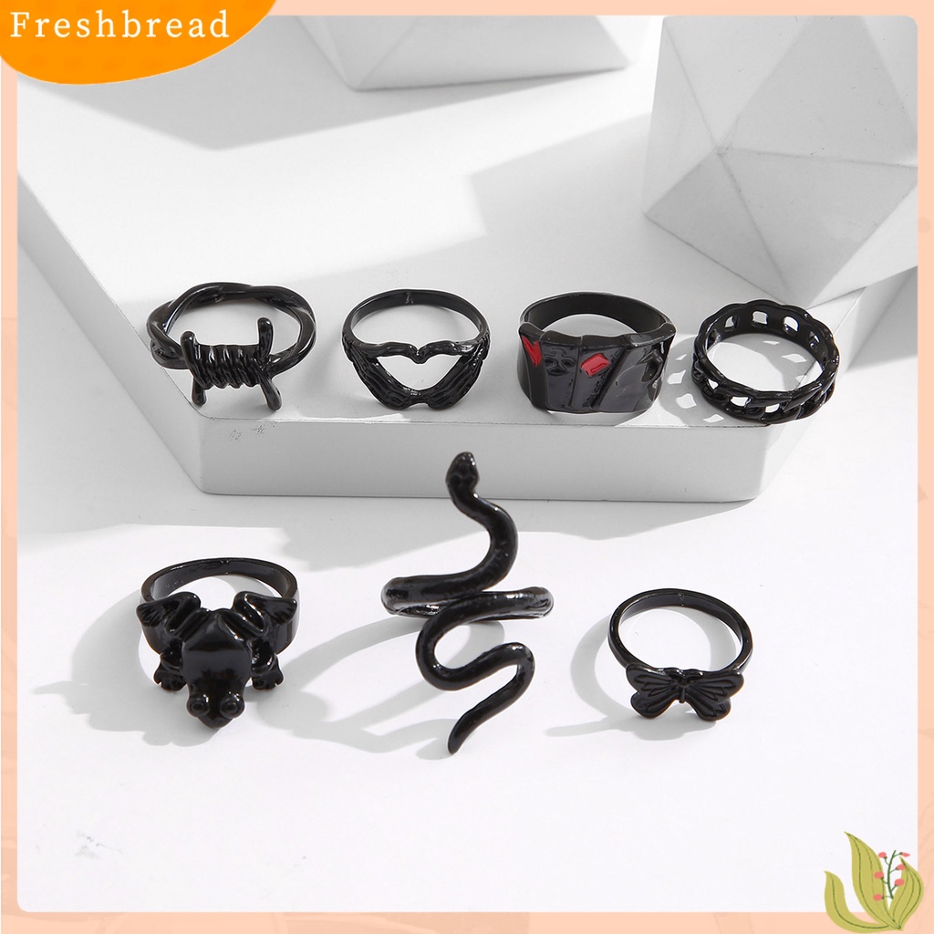 &lt; Freshbread &gt; 7Pcs Pita Jari Gaya Barat Vintage Electroplating Geometris Hypoallergenic Berdandan Aksesori Perhiasan Berlebihan Cincin Gotik Berlapis Hitam Untuk Kehidupan Sehari-Hari