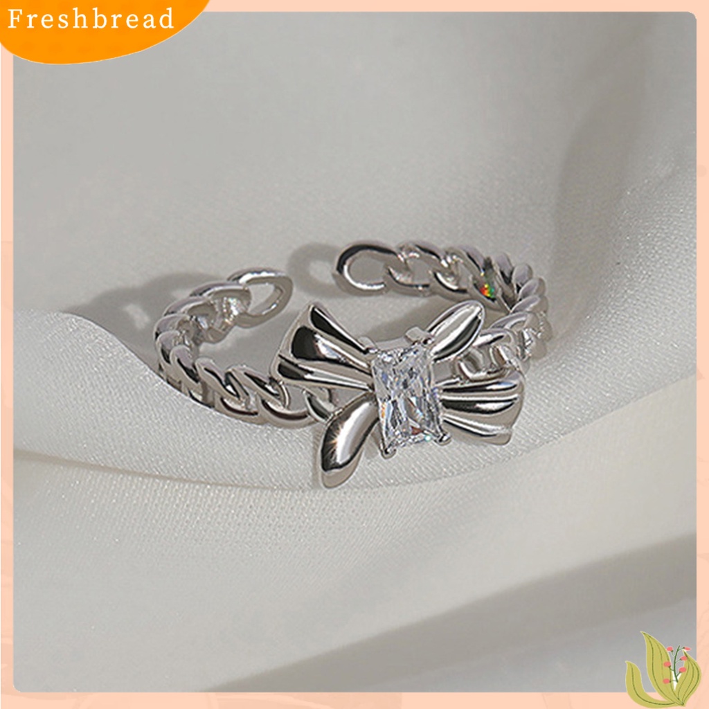 &lt; Freshbread &gt; Cincin Fashion Berlubang Hias Zirkon Bentuk Kupu-Kupu Adjustable Geometris Hias Aksesori Lady Jari Telunjuk Open Ring Untuk Kehidupan Sehari-Hari