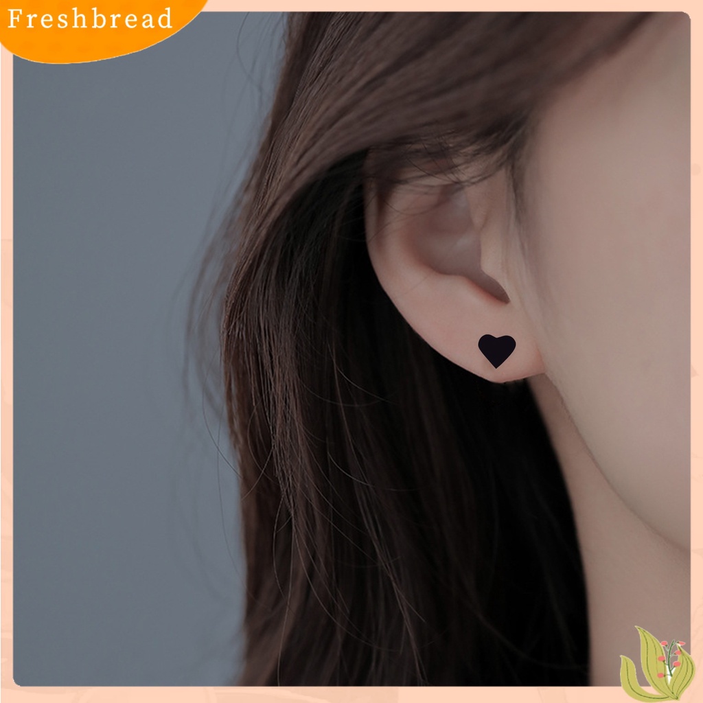 &lt; Freshbread &gt; 1pasang Ear Studs Stainless Steel Retro Minimalis Manis Lucu Kecil Cinta Hati Wanita Anting Perhiasan Fashion