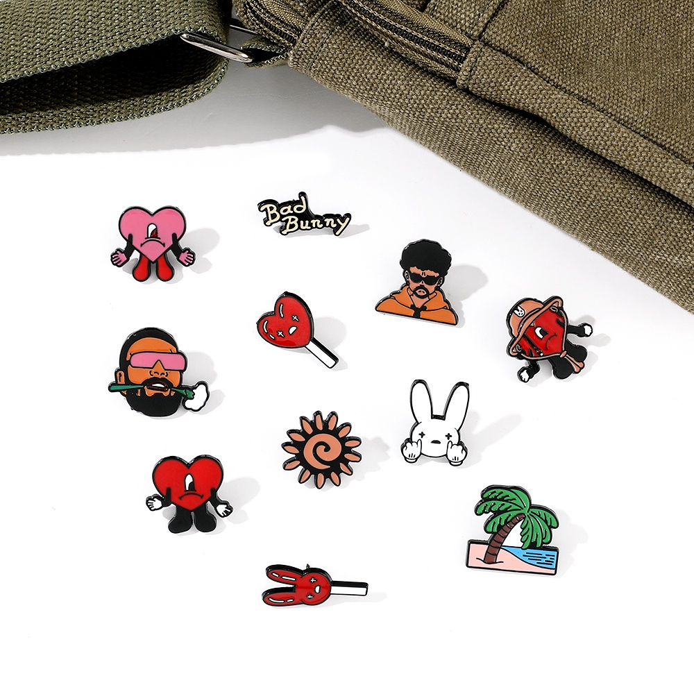 Lucu Bad Bunny Bros Merah Hati Rapper Bad Rabbit Enamel Pin Pakaian Ransel Pin Kartun Perhiasan Aksesoris Hadiah Untuk Anak-Anak