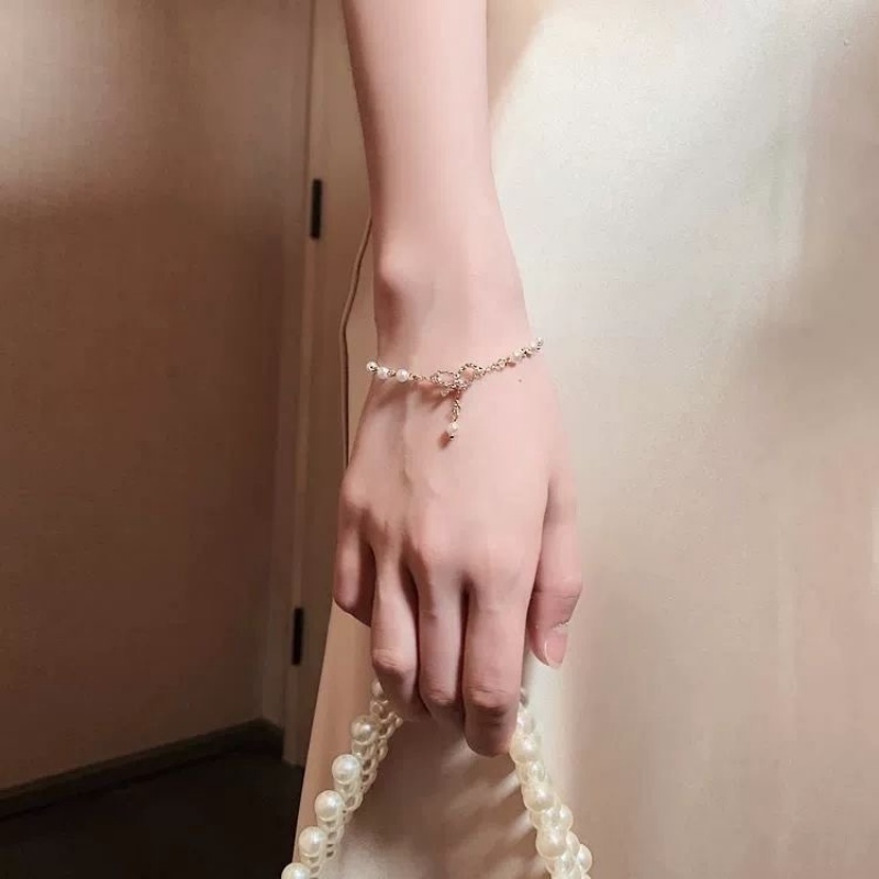 Gelang Mutiara Korea Simple Butterfly Heart Gelang Rantai Manik-Manik Putih Untuk Perhiasan Aksesoris Wanita