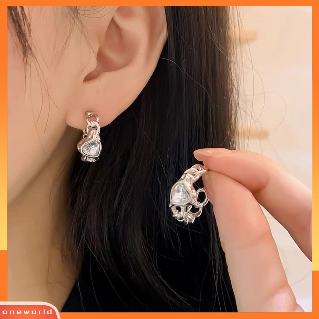 [EONE] 1pasang Arch Hollow Rantai Piercing Wanita Anting Hias Bentuk Hati Cubic Zirconia Ear Studs Pesta Perhiasan