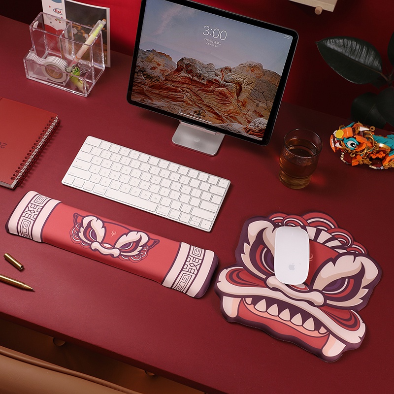 Alas Mouse Alas Meja Game Esports Anime Keyboard Pad Silicone Wrist Guard Non-slip Mouse Pad
