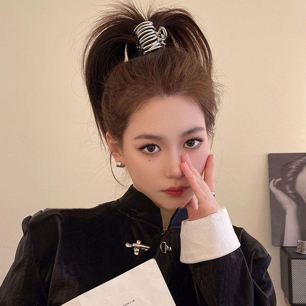 Fishstick Metal Hair Claw Hollow Temperamen Simple Horsetail Gripper Tetap Artefak Untuk Anak Perempuan Hiasan Kepala Ponytail Holder Hiasan Kepala Untuk Wanita Gaya Korea Klip Rambut