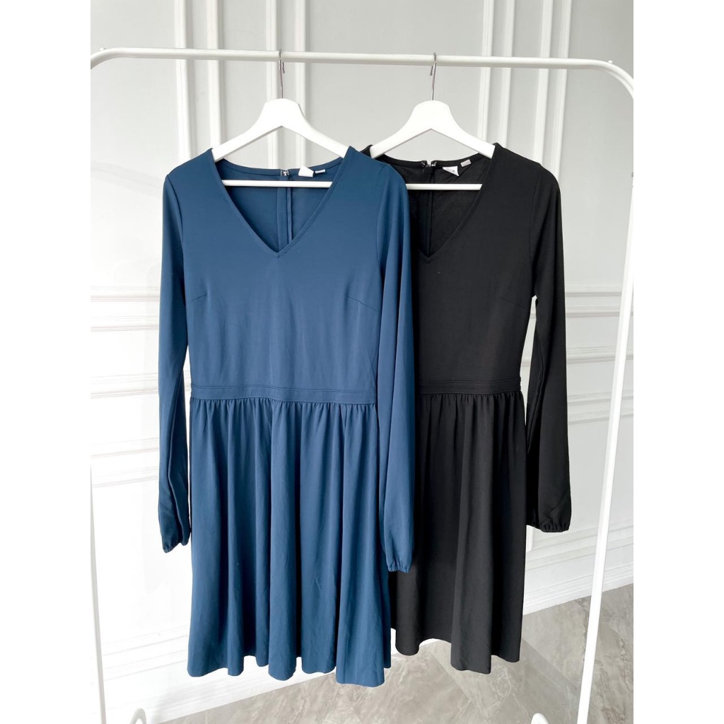 GAP Fit and Flare Blouson Sleeve Dress