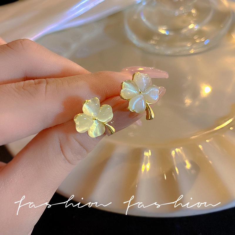 925jarum Perak Korea Opal Empat Daun Anting Bunga Mode Sederhana Ear Studs Earrings