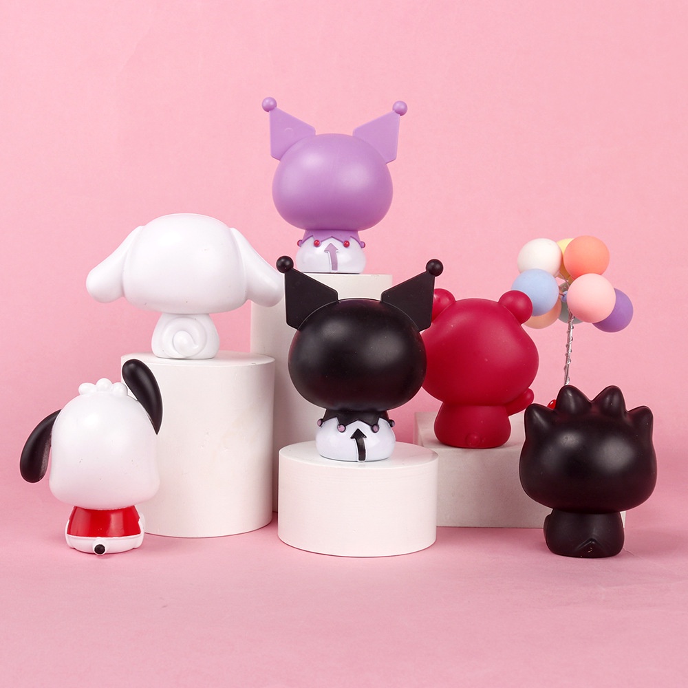 Figure Sanrio Kuromi Cinnamoroll Pochacco Plastik Model Boneka Mini Hiasan Kue Anak