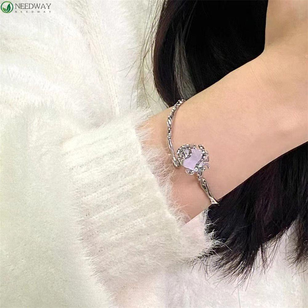 NEEDWAY Wanita Gelang Temperamen Halus Hadiah Gadis Elegan Fashion Perhiasan Pembukaan Bangle Alloy Gadis Bangle