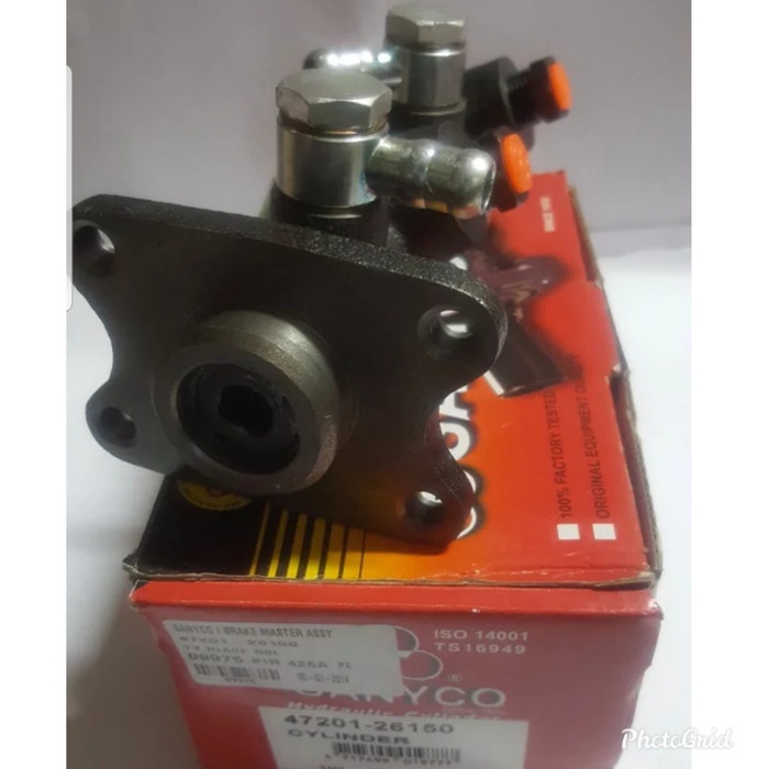 SPAREPART OTOMOTIF- Master Rem Pusat Toyota Hiace Diesel/LH11 Sanyco -KOMPONEN AKSESORIS