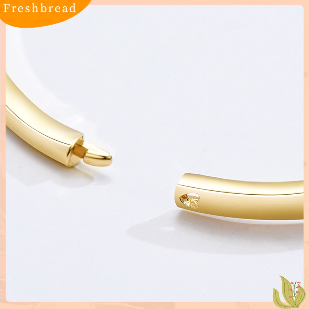 &lt; Freshbread &gt; Wanita Modis Bentuk Daun Berlian Imitasi Dekorasi Bangle Gelang Bracelet Wristlet