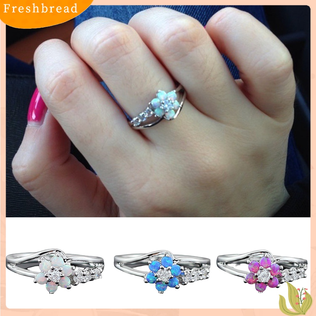 &lt; Freshbread &gt; Wanita Cincin Potongan Bulat Mengkilap Berlian Imitasi Hias Geometris Electroplating Dekorasi Hadiah Wanita Desain Bunga Opal Imitasi Pesta Ring Perhiasan Untuk Pacaran