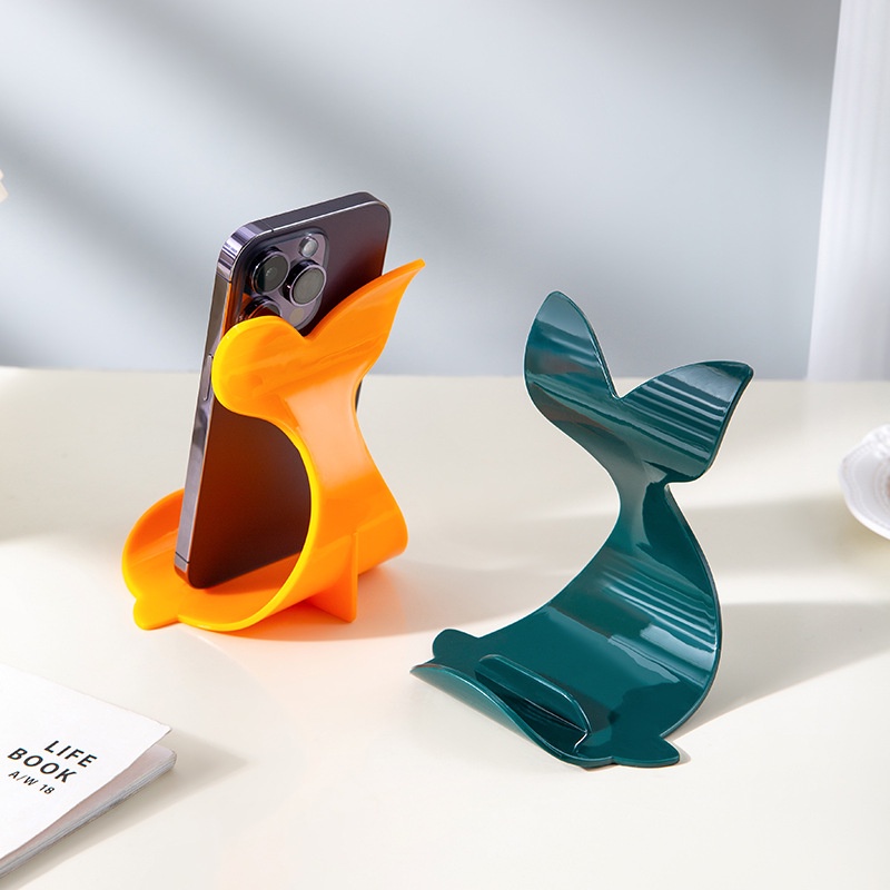 Holder Desktop Bentuk Ikan Paus Lucu Untuk Ponsel/Braket Meja Bahan Plastik Warna Murni Dukungan Smartphones