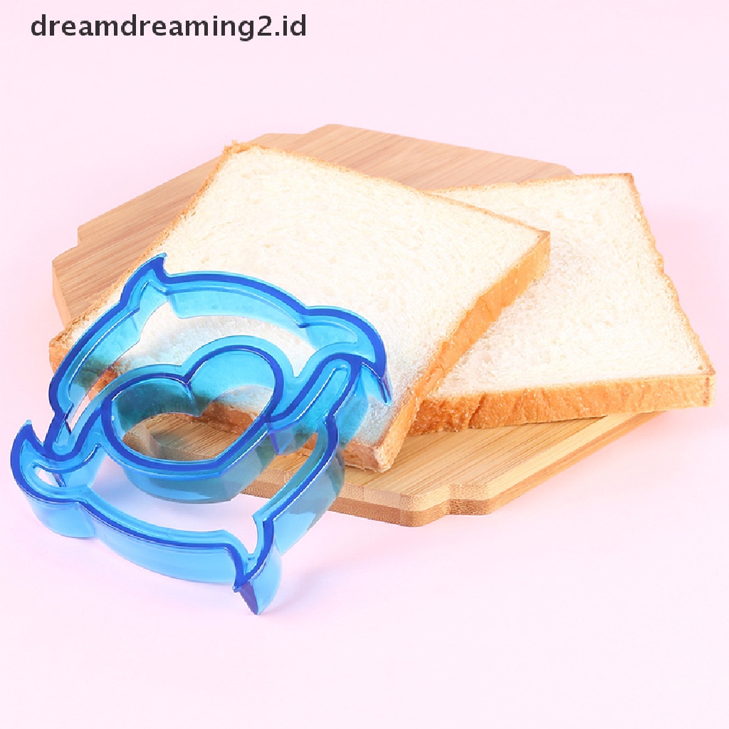 (hot) Lunch DIY Sandwiches Cutter Cetakan Makanan Cutg Die Roti Biskuit Cetakan Tools//