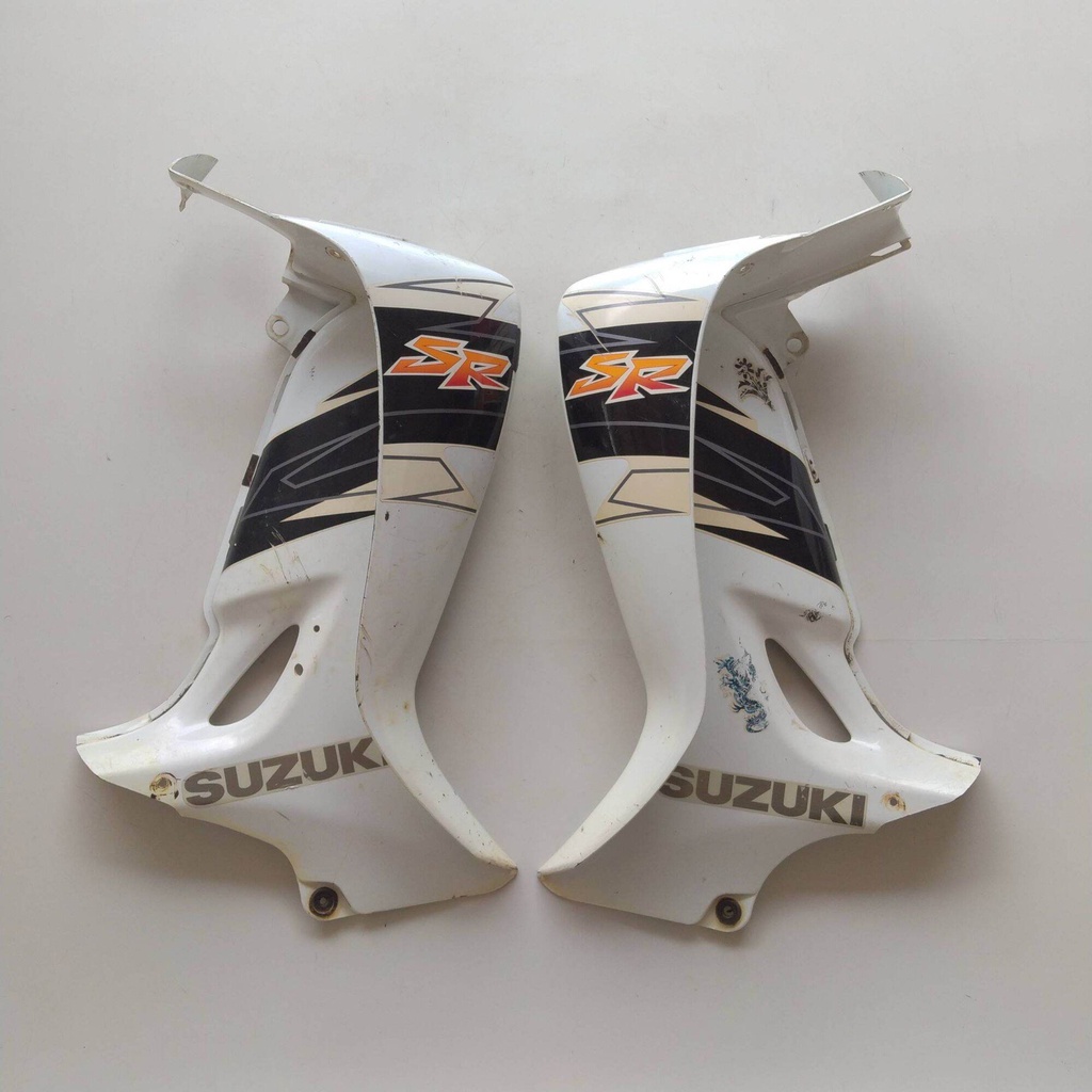 SAYAP SUZUKI SMASH NEW 110 R SR NR PUTIH ORIGINAL BEKAS SAYAP SAMPING SMASH NEW SR NR 110 SEKEN ORI