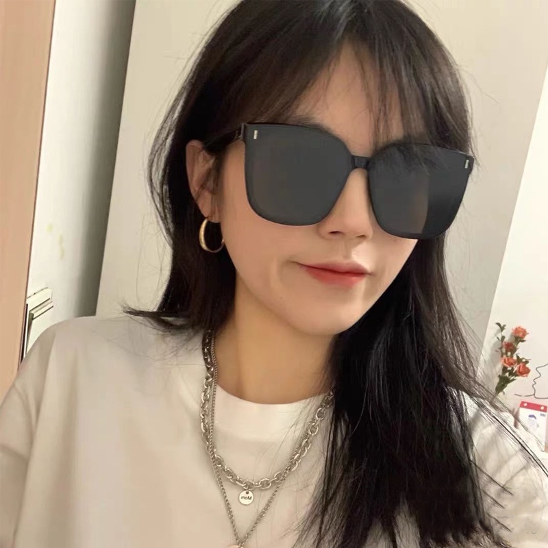 Papaozhu Retro Hitam Oversized Square Kacamata Hitam Untuk Wanita Pria Liburan UV400 Perlindungan Warna Trendi Mengemudi Kacamata Matahari Keren Kacamata
