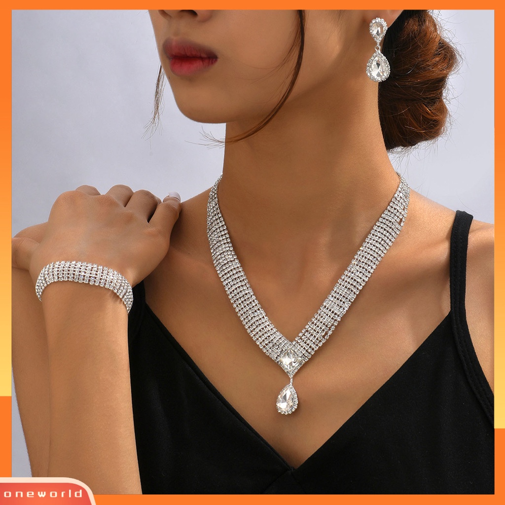 [ONE] 4 Pcs/Set Wanita Kalung Set High Gloss Dress Up Hypoallergenic Berlian Imitasi Bersinar Terang Kilau Set Perhiasan Aksesori