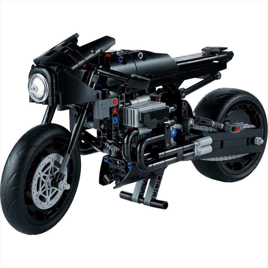 LEGO Technic 42155 The Batman Batcycle